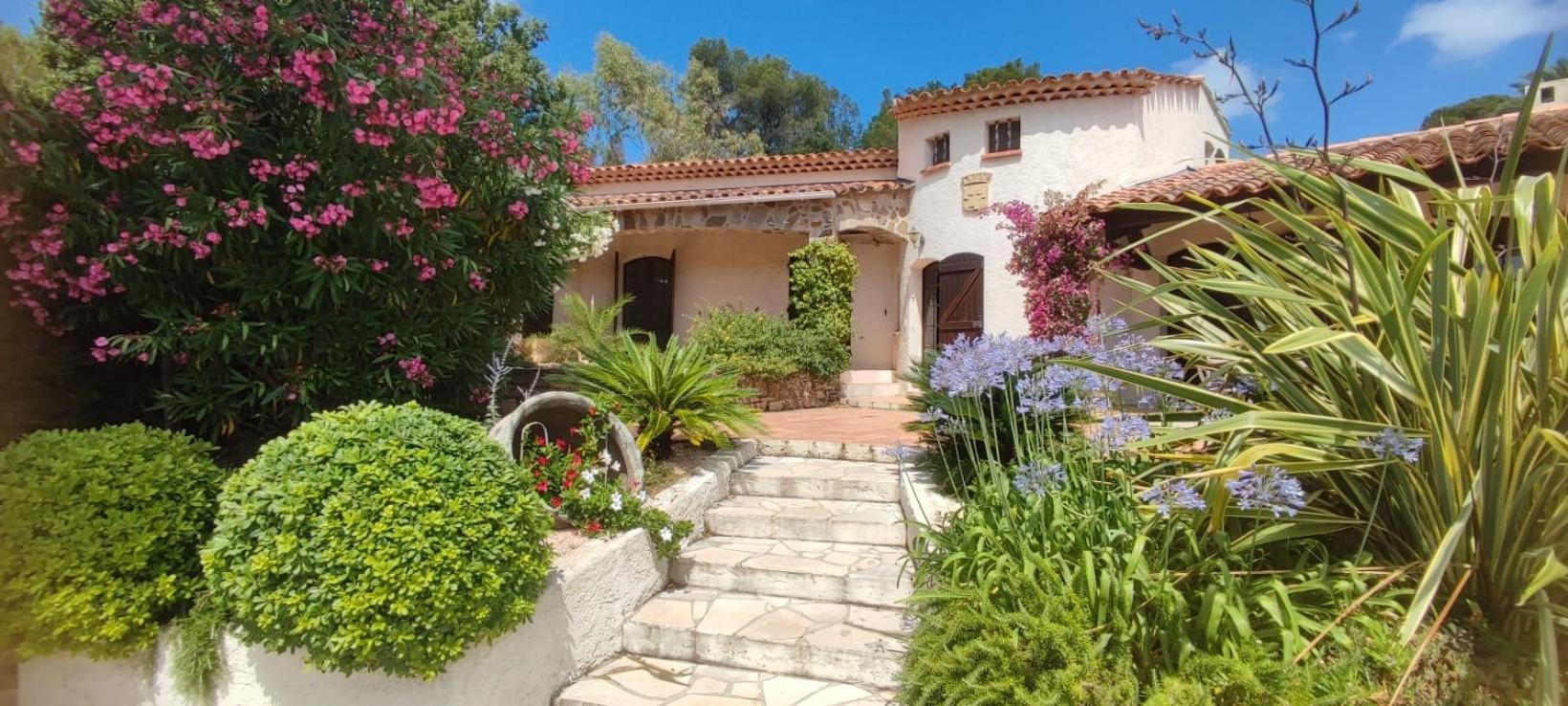 Villa La Louviere La Croix Valmer Golfe De Saint Tropez 外观 照片